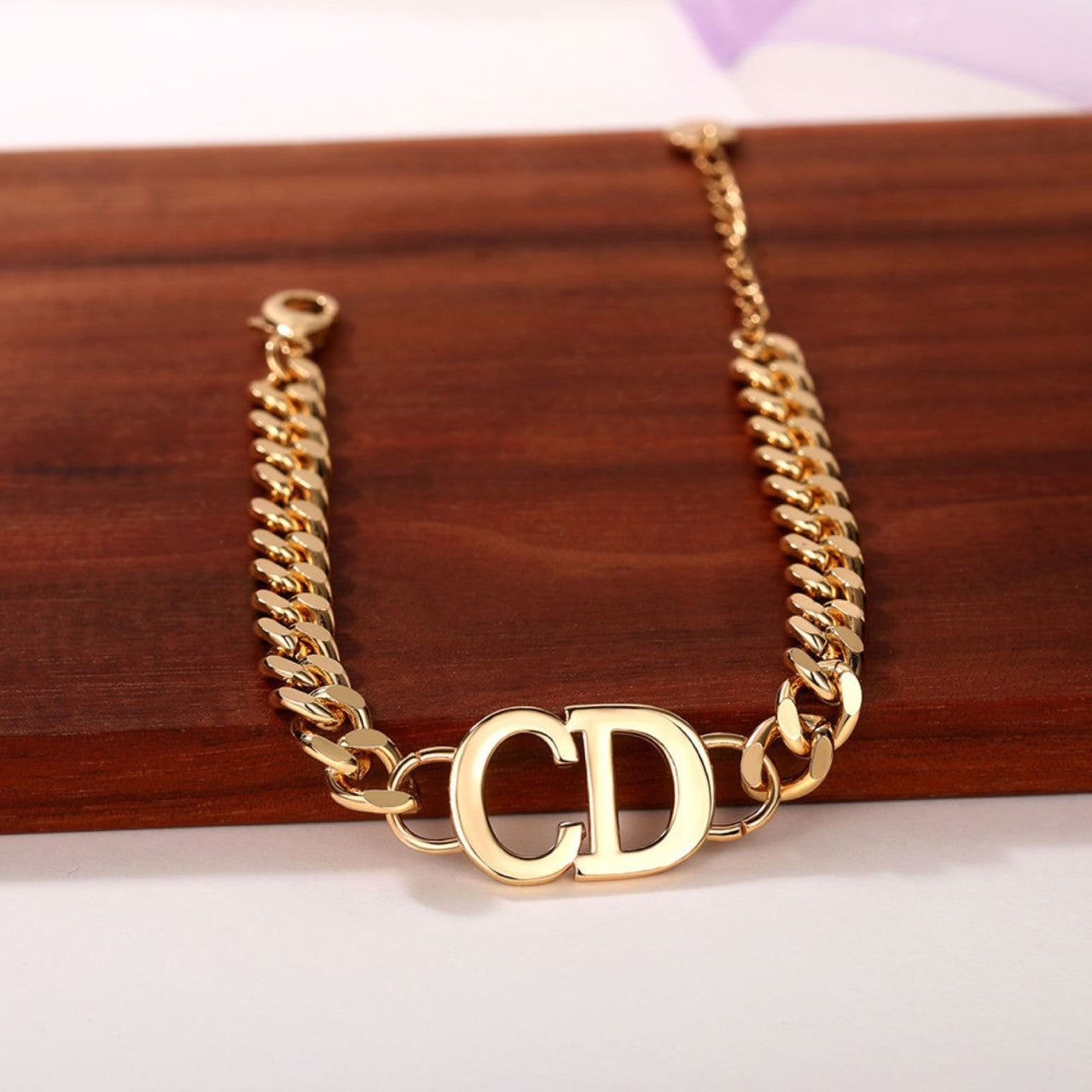 Goldketten-Ohrringe-Armbandset