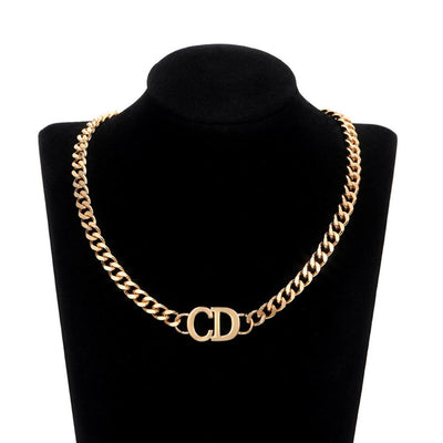 Goldketten-Ohrringe-Armbandset